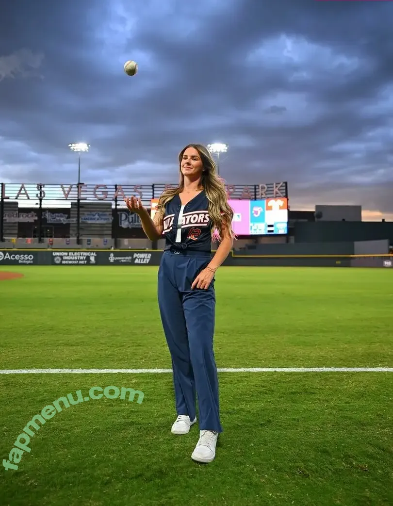 Amanda Sorensen nude photo #0062 (amanda.sorensen12)