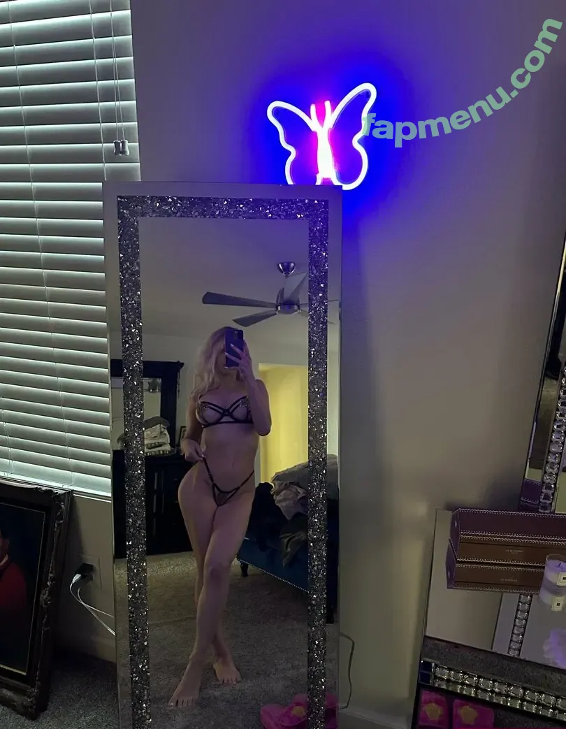 Amanda Stronegger nude photo #0027 (amandastronegger)