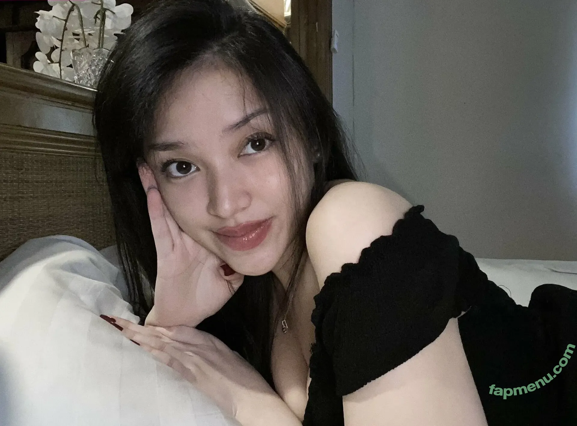Amanda Zahra nude photo #0022 (aamandazahra / princess.kinoi)