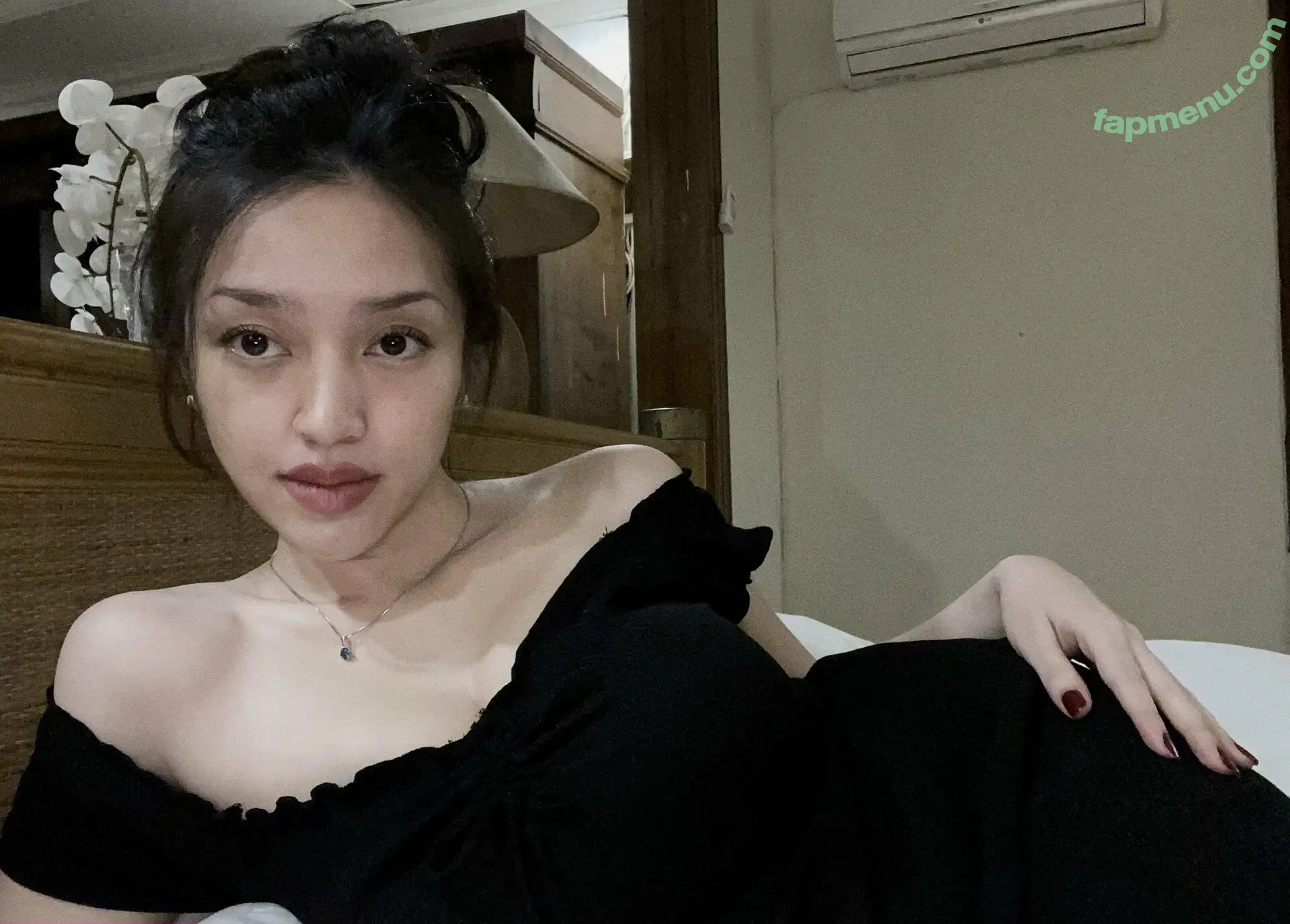 Amanda Zahra nude photo #0024 (aamandazahra / princess.kinoi)