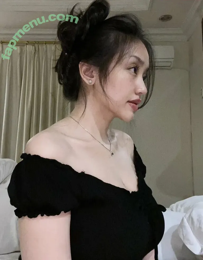 Amanda Zahra nude photo #0025 (aamandazahra / princess.kinoi)
