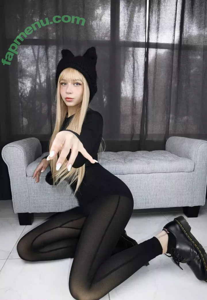 Amandadevil nude photo #0248 (Amandadevil)