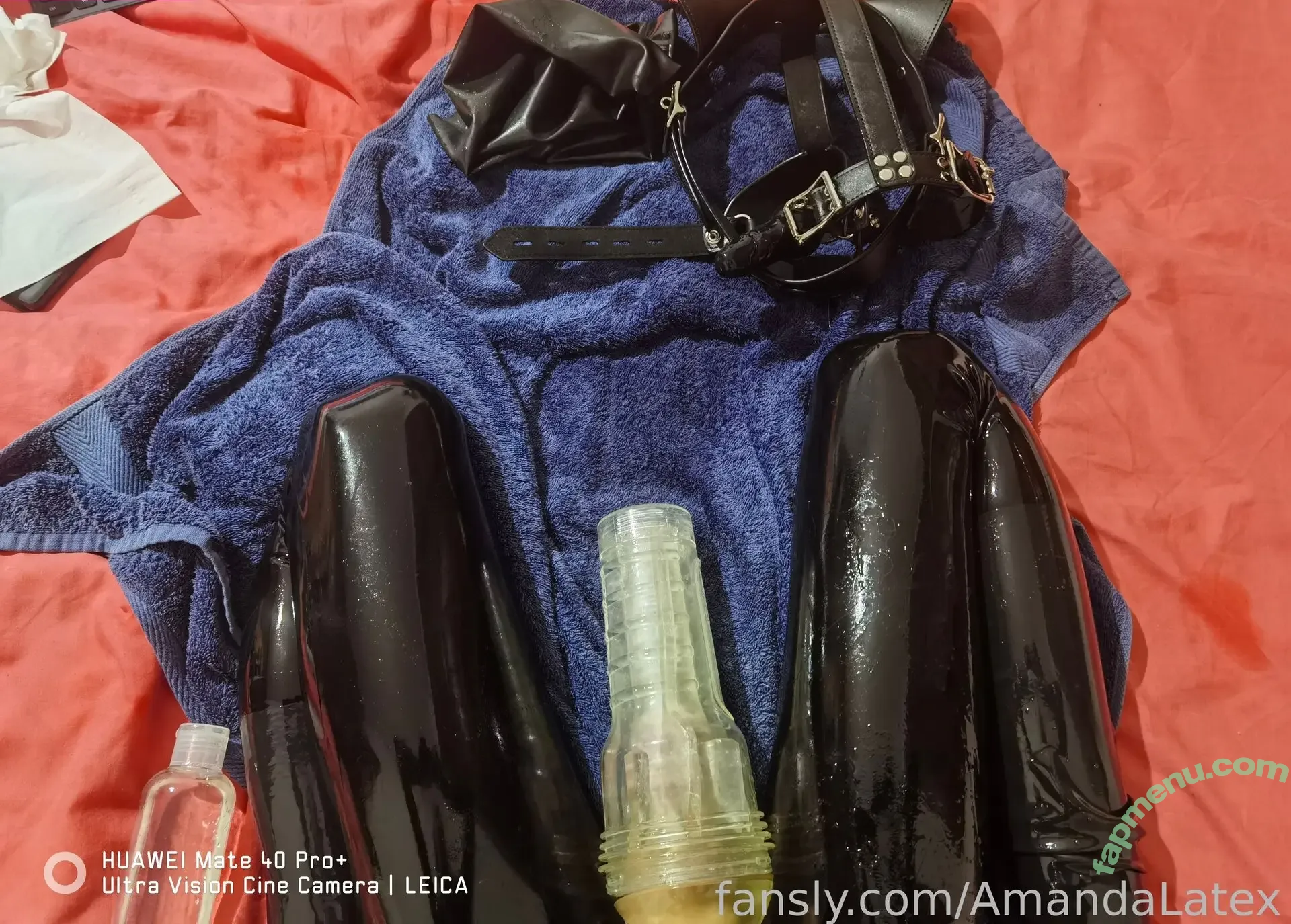 AmandaLatex nude photo #0090 (anotheramandalatex)