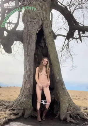  nude photo #0002