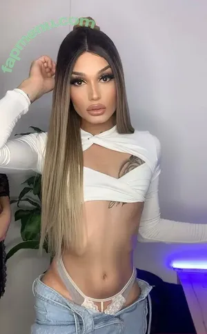  nude photo #0001