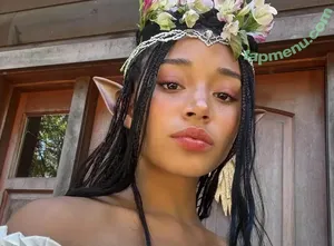 Amandla Stenberg / amandlastenberg nude photo #0155
