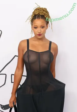 Amandla Stenberg / amandlastenberg nude photo #0167