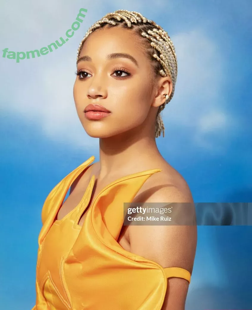 Amandla Stenberg nude photo #0056 (amandlastenberg)