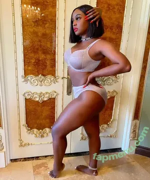 Amara La Negra / amaralanegraaln nude photo #0107