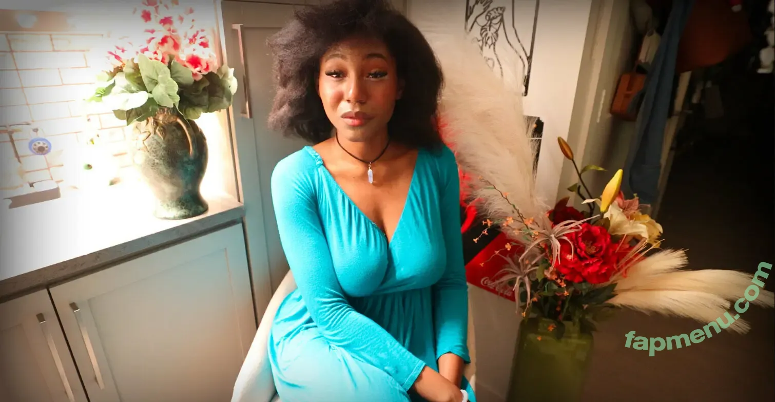 amaraislive nude photo #0052 (amarachikwu)