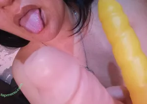  nude photo #0005
