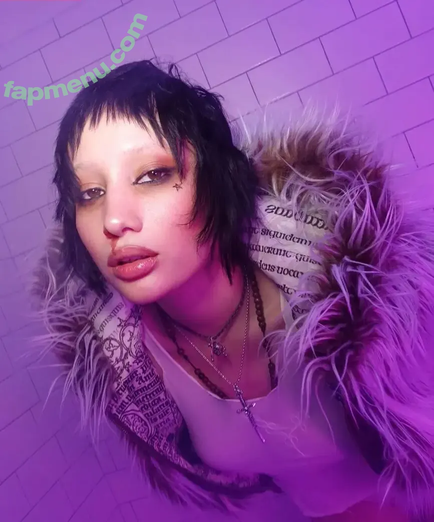 amargo_deleite nude photo #0127 (thesenatoramidala)