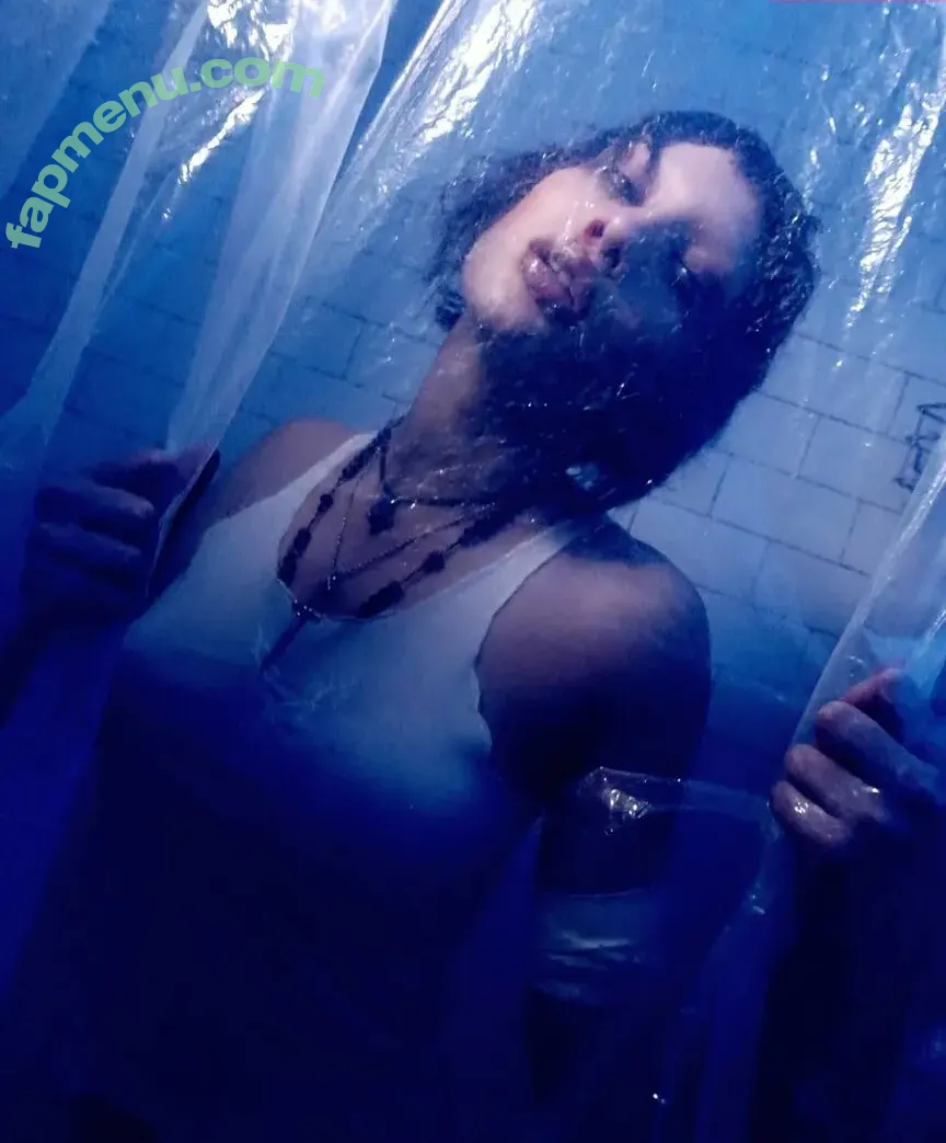 amargo_deleite nude photo #0131 (thesenatoramidala)