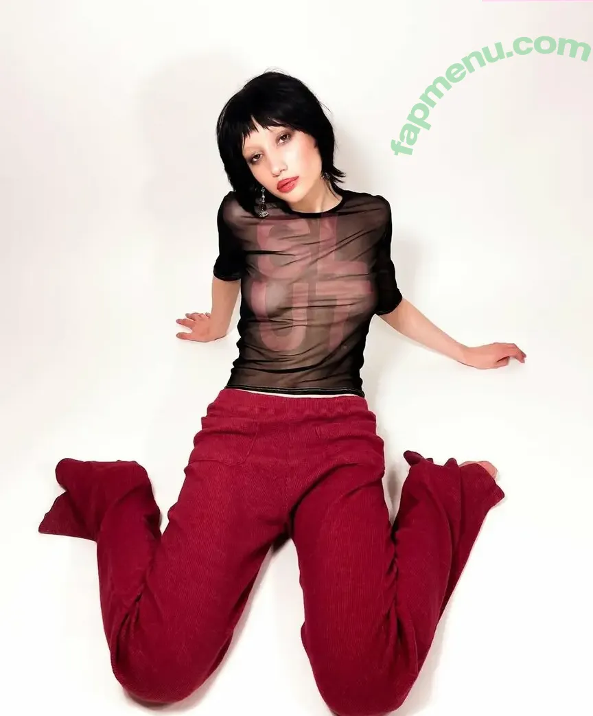 amargo_deleite nude photo #0144 (thesenatoramidala)