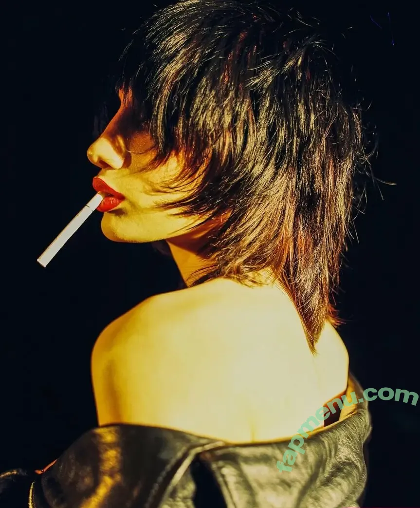 amargo_deleite nude photo #0149 (thesenatoramidala)