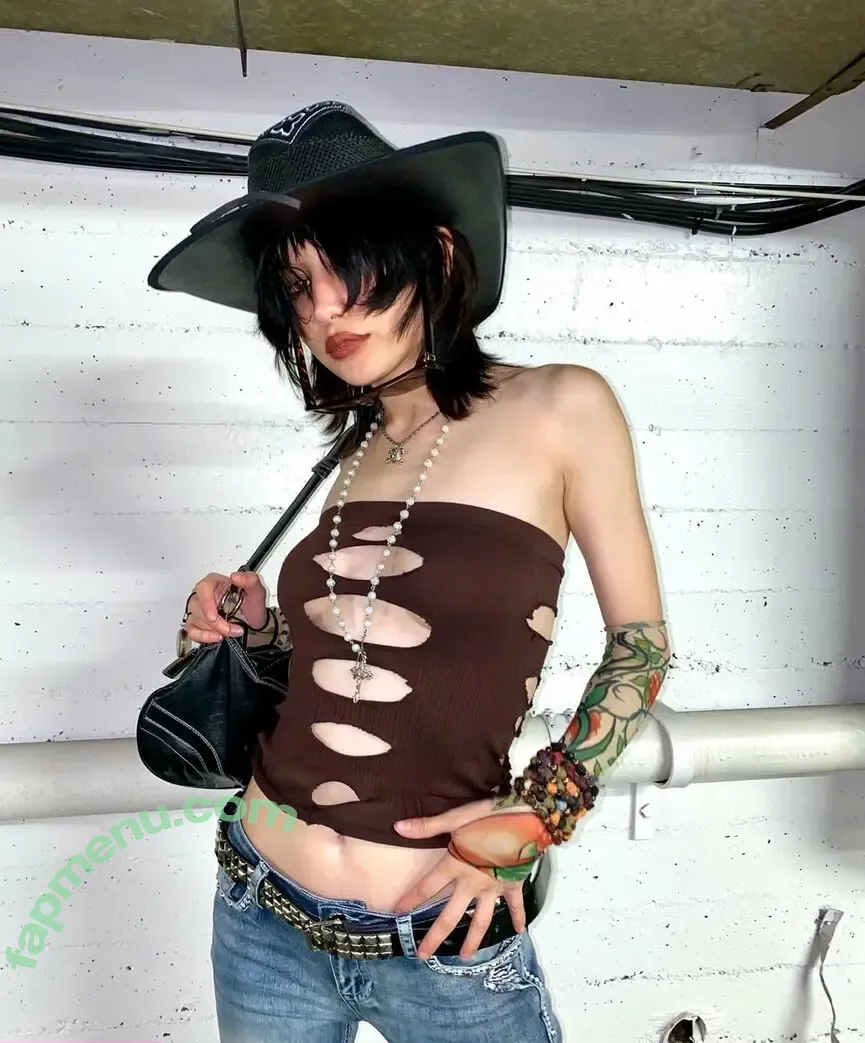 amargo_deleite nude photo #0164 (thesenatoramidala)