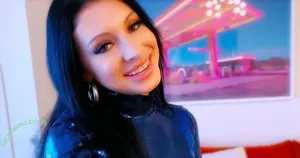 Amateur Allure / Swallow Salon - / amateurallure / real.amateurallure nude photo #0007