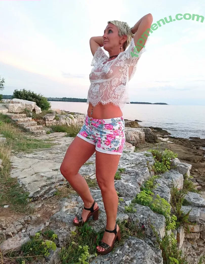 Amateur Voyeur nude photo #0125 (Amateur Voyeur)