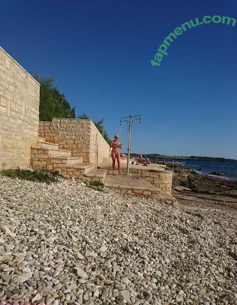 Amateur Voyeur nude photo #0128 (Amateur Voyeur)