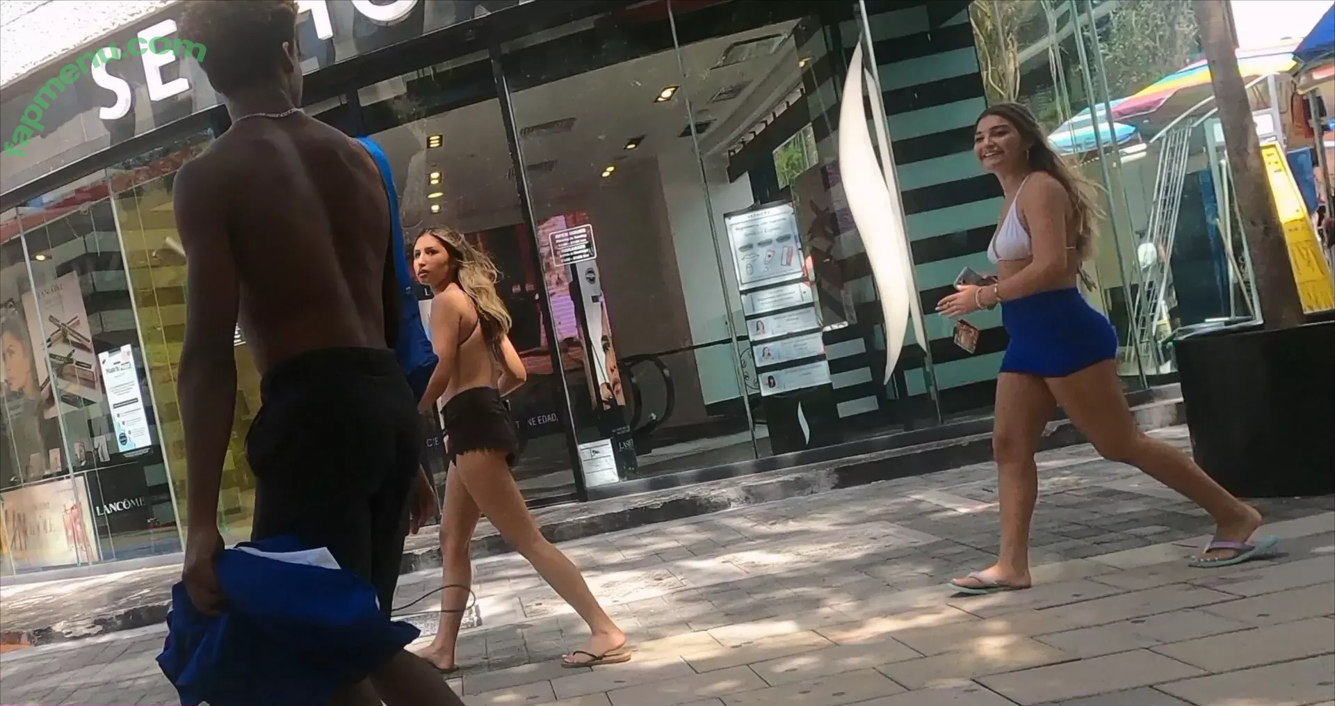 Amateur Voyeur nude photo #0192 (Amateur Voyeur)