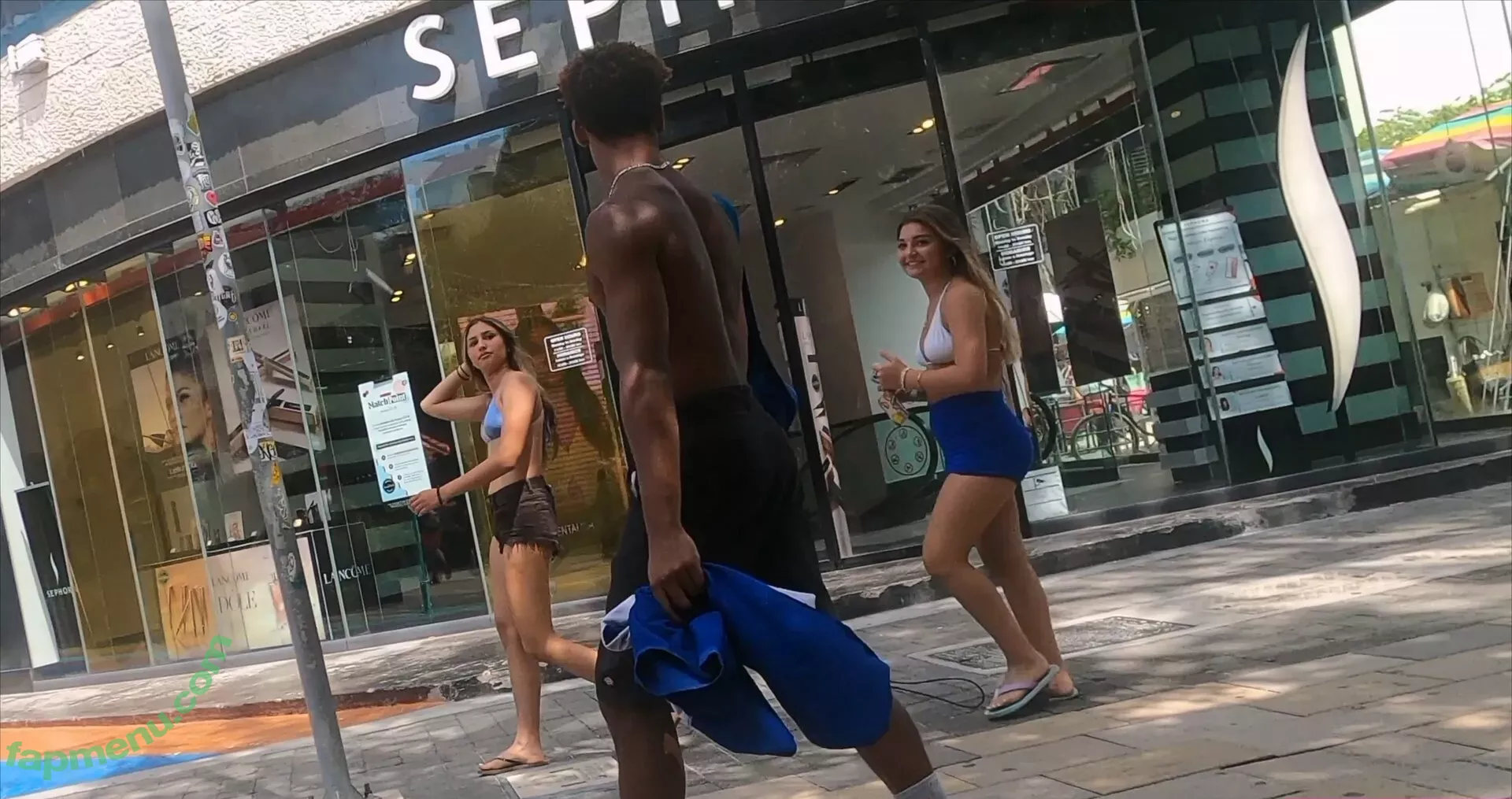 Amateur Voyeur nude photo #0194 (Amateur Voyeur)