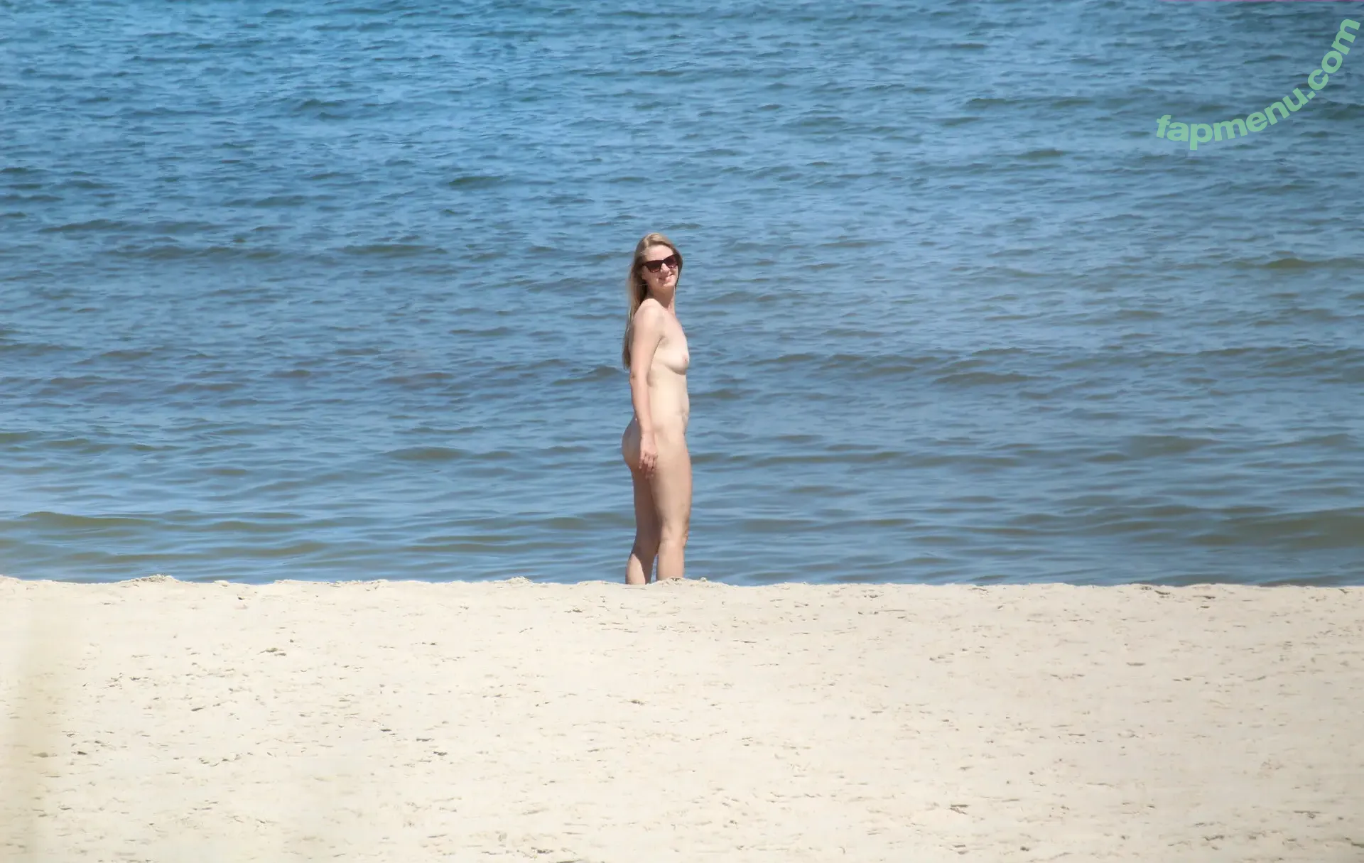 Amateur Voyeur nude photo #0796 (Amateur Voyeur)