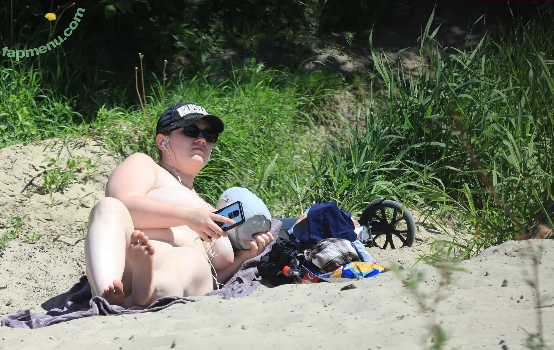 Amateur Voyeur nude photo #0807 (Amateur Voyeur)