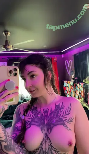 amateuraussie / Sarahsbutton / aussarah1 / crunchymoist nude photo #0578