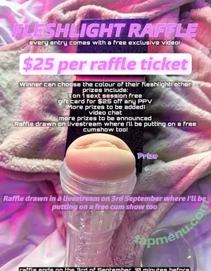 amateuraussie / Sarahsbutton / aussarah1 / crunchymoist nude photo #0595