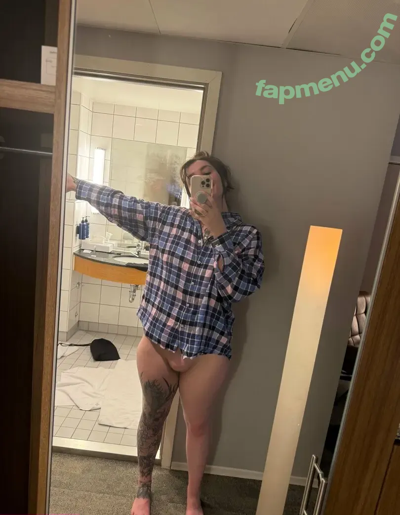 amateuraussie nude photo #0539 (Sarahsbutton / aussarah1 / crunchymoist)