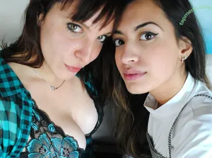 amayasornioficial / aniahsamia_ nude photo #0008