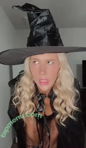 Amazon Allie / Amazonalli32 / alliephunter nude photo #0116