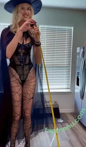 Amazon Allie / Amazonalli32 / alliephunter nude photo #0126