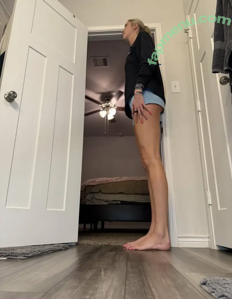 Amazon Allie nude photo #0030 (alliephunter / amazonalli32)