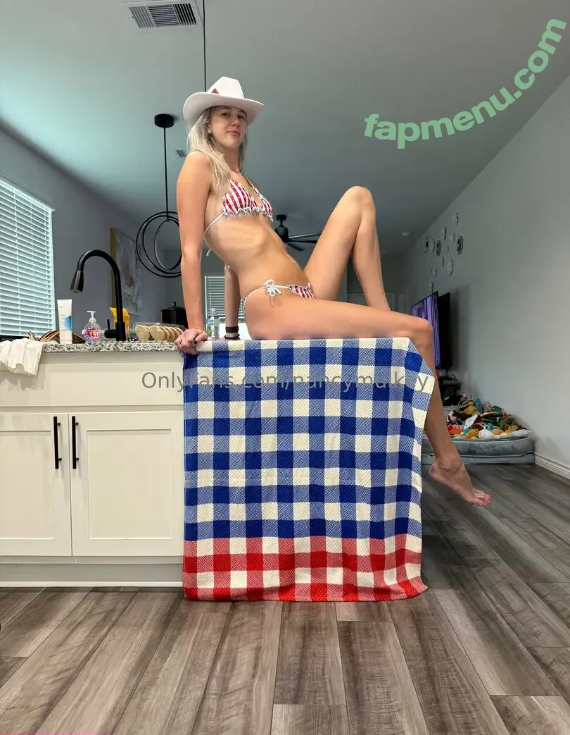 Amazon Allie nude photo #0131 (Amazonalli32 / alliephunter)