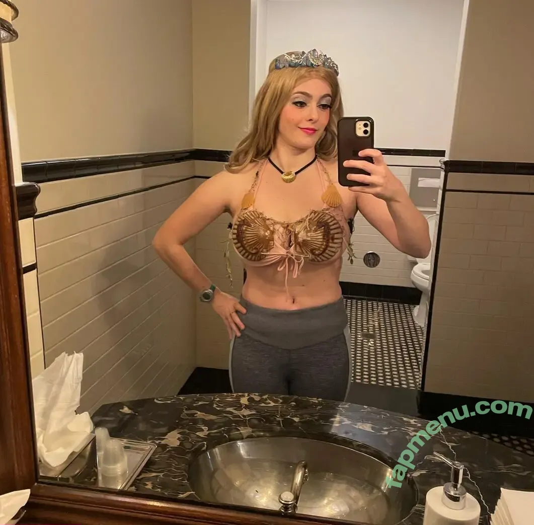 Amazzonkane nude photo #0007 (Amazzonkane)