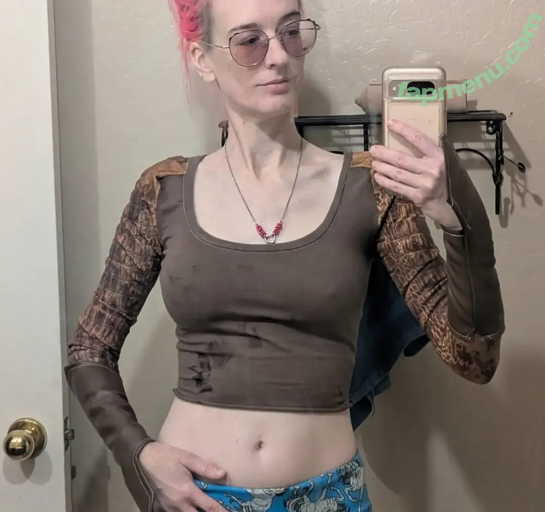 Amber Brite Props nude photo #0048 (Cosplayer / amberbriteprops)