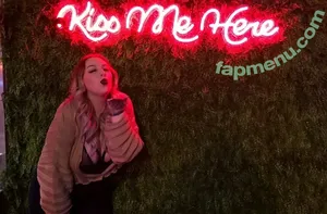 Amber Cherie / sowhatitsambzee / xPeachyPrincess nude photo #0026