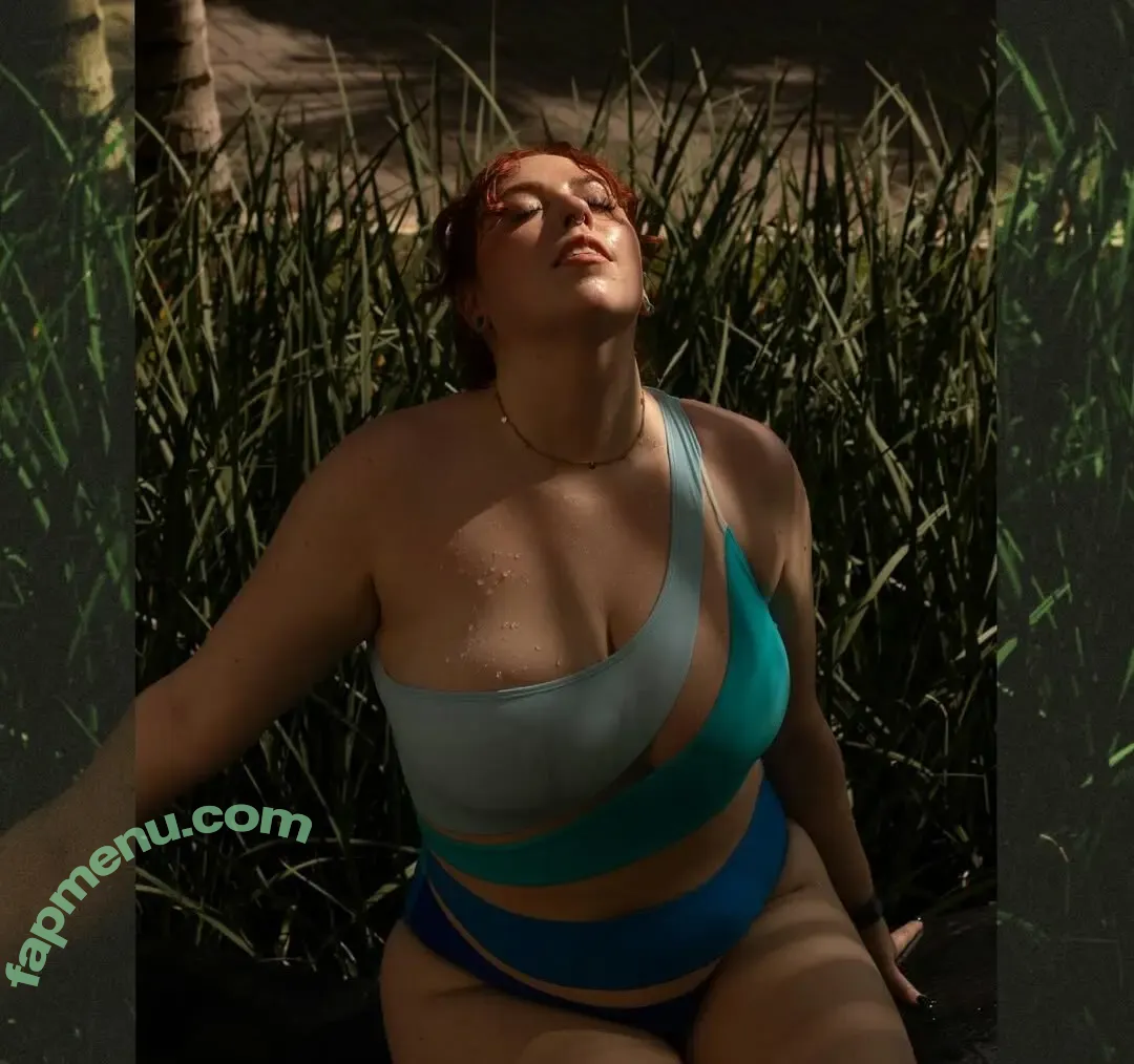 Amber Cherie nude photo #0004 (sowhatitsambzee / xPeachyPrincess)