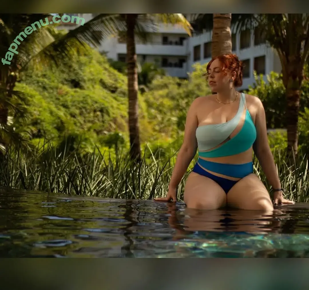 Amber Cherie nude photo #0006 (sowhatitsambzee / xPeachyPrincess)