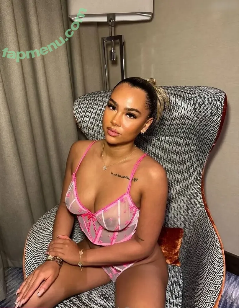 Amber Chuter Rose/ footprincessx2 nude photo #0029 (Amber Chuter Rose/ footprincessx2)