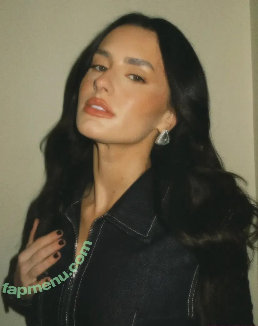 Amber Davies nude photo #0223 (amb_d)