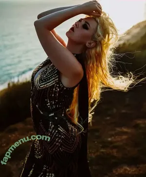 Amber Farndon / amberfarndon / amberfarndonmodel / amberjff nude photo #0090