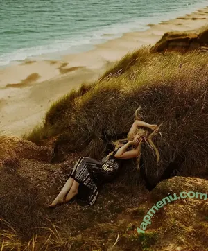 Amber Farndon / amberfarndon / amberfarndonmodel / amberjff nude photo #0091