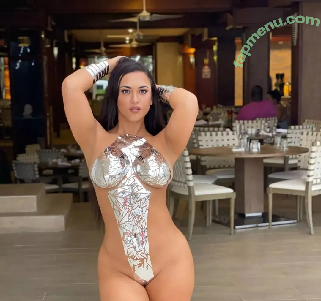 Amber Fields nude photo #0005 (Amber Fields)