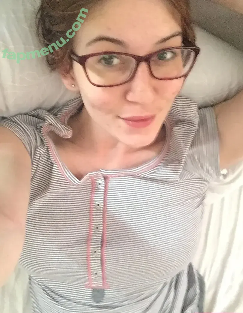 Amber Hahn nude photo #3054 (ImAmberHahn / amberfuckinghahn)