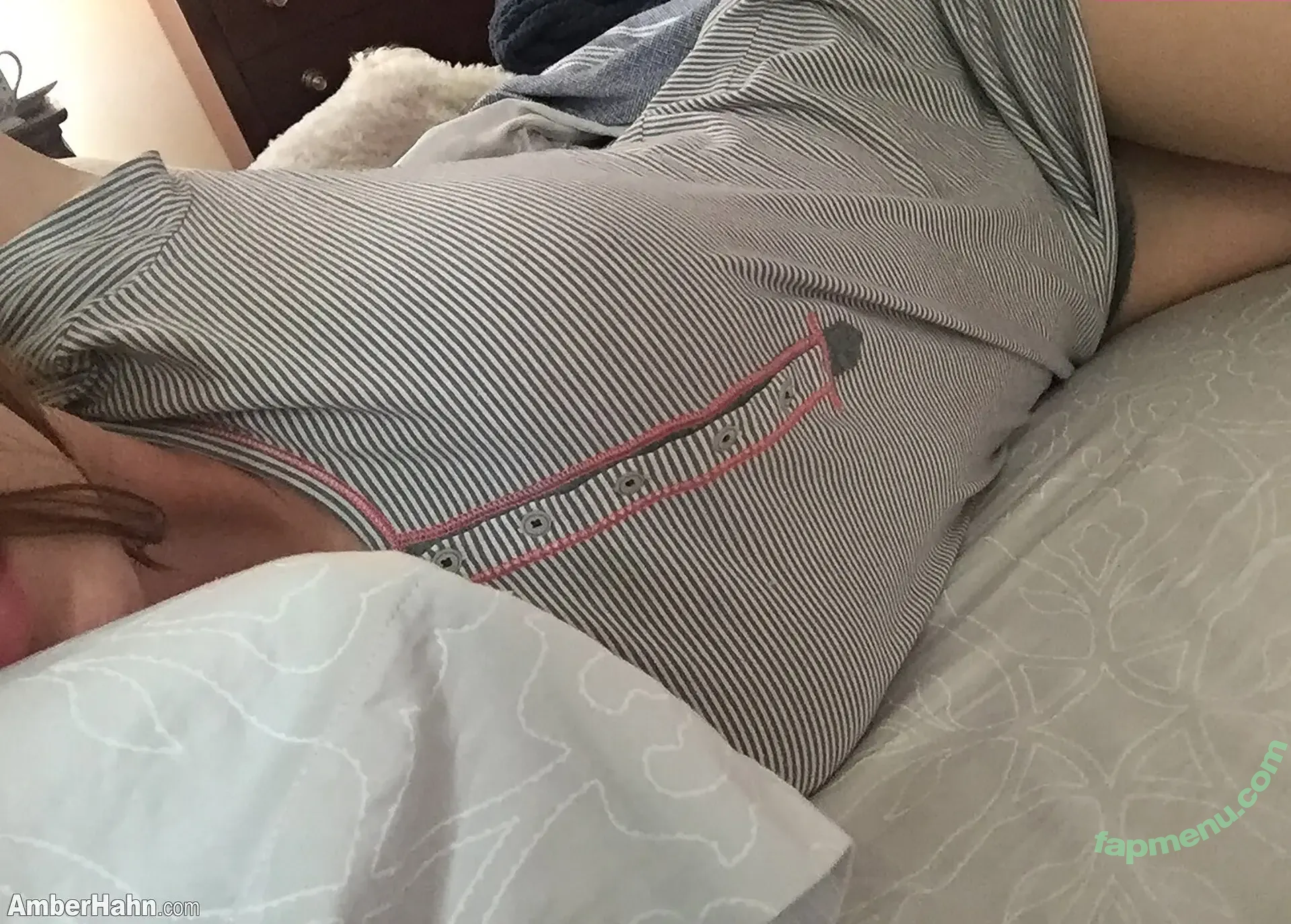 Amber Hahn nude photo #3058 (ImAmberHahn / amberfuckinghahn)