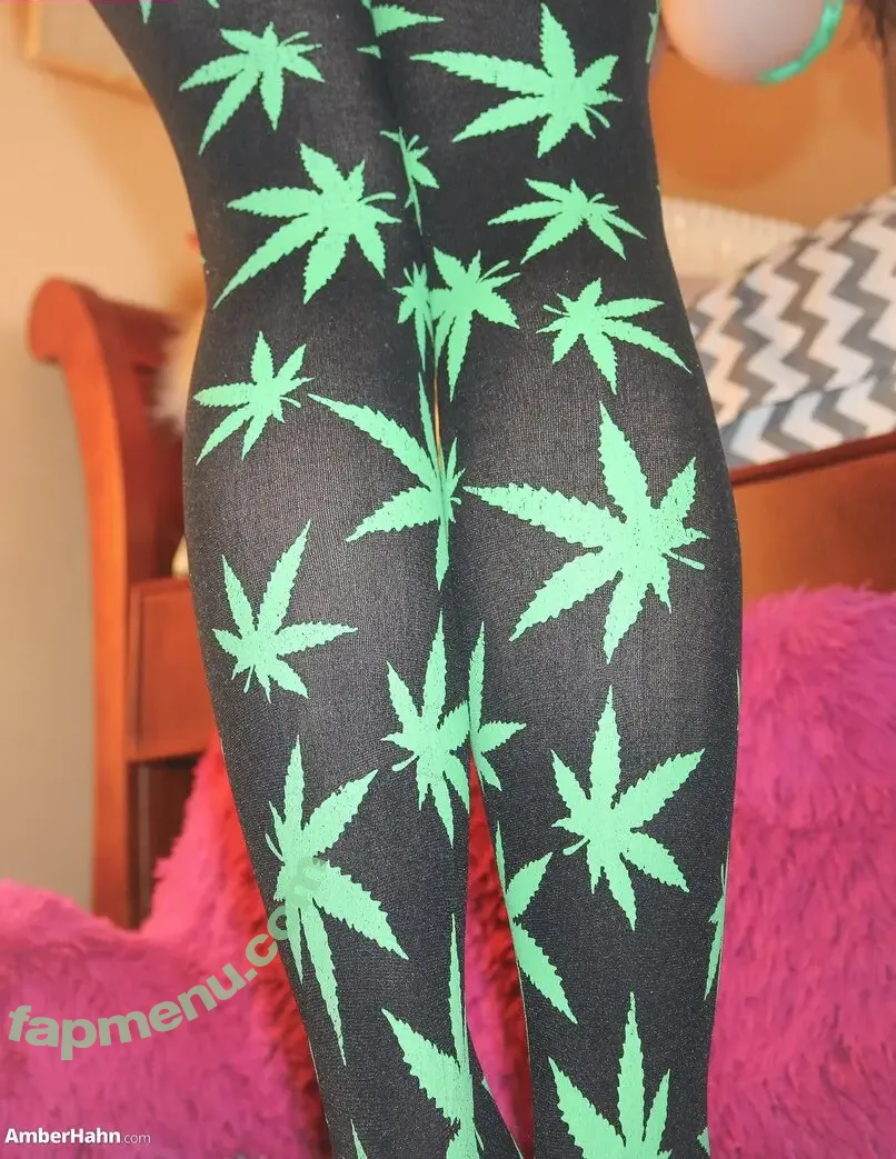 Amber Hahn nude photo #3148 (ImAmberHahn / amberfuckinghahn)