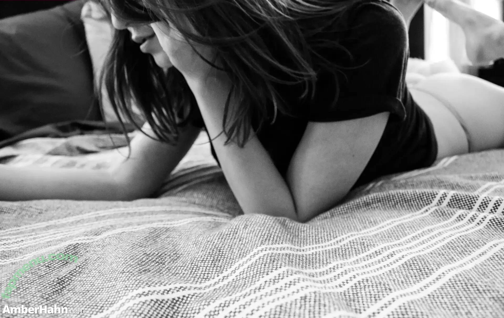 Amber Hahn nude photo #3204 (ImAmberHahn / amberfuckinghahn)