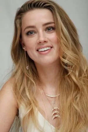 Amber Heard / Amberheard / Simp Chat / realamberheard nude photo #0381